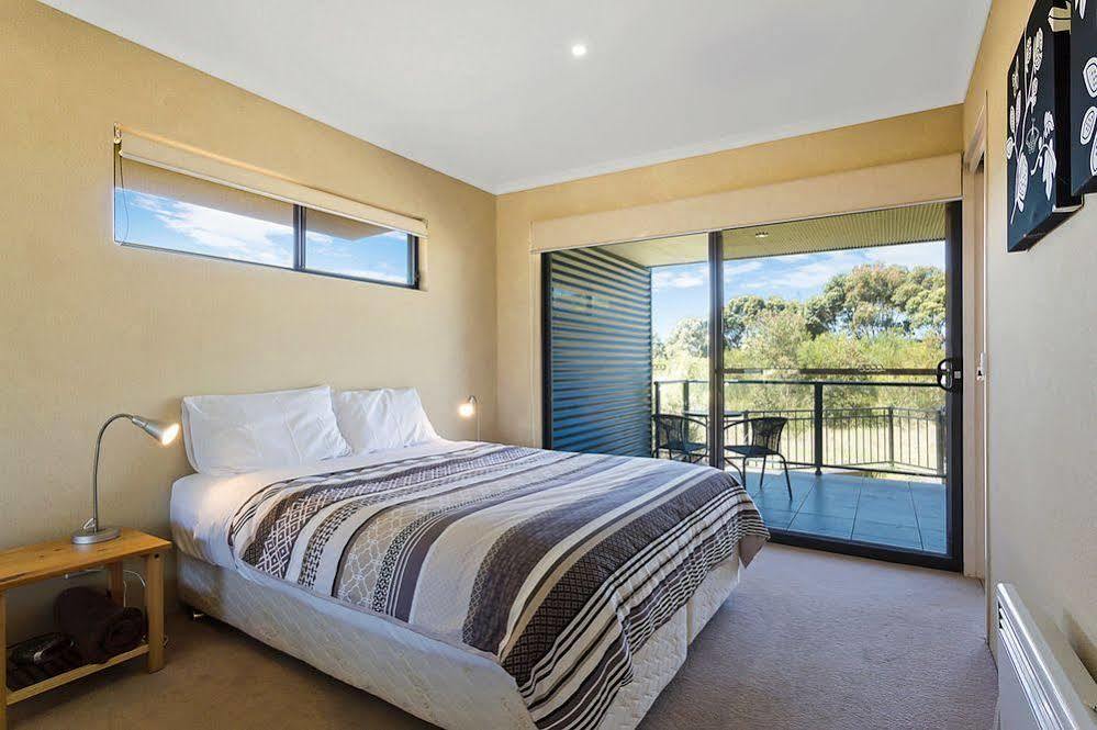 Saltwater Apartments Eden Esterno foto